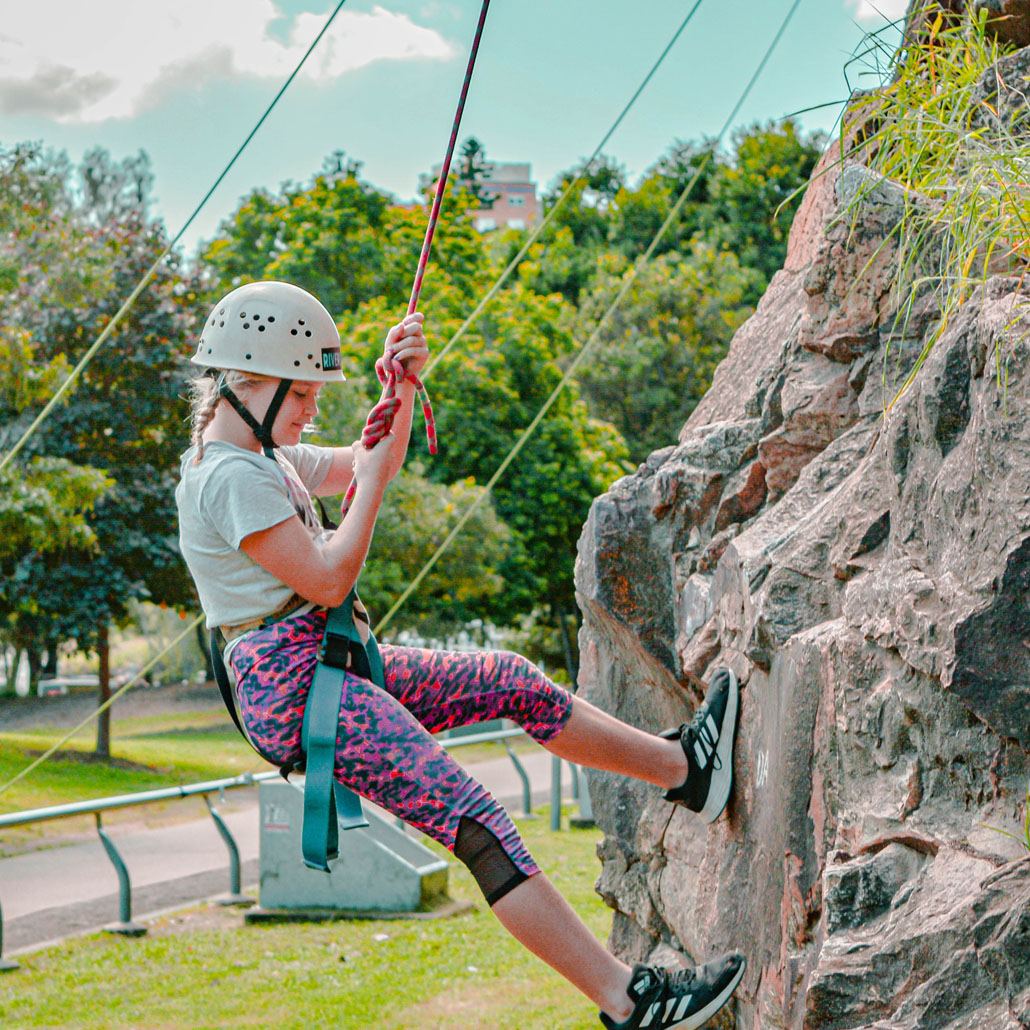  /images/adventures/queensland/Abseil/abseil-kid_1.jpg
